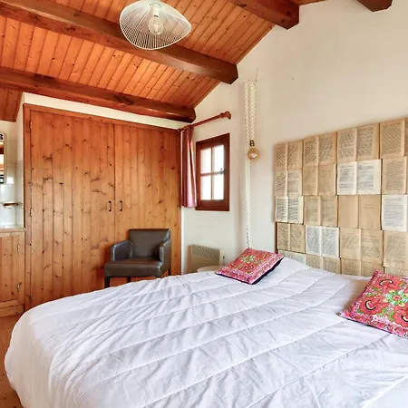 Pour 10 Avec Piscine Et Jardin