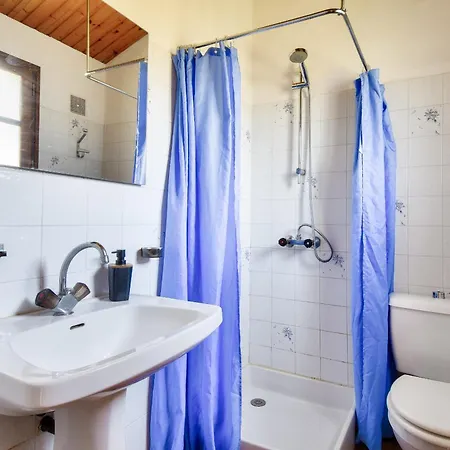 Pour 10 Avec Piscine Et Jardin *