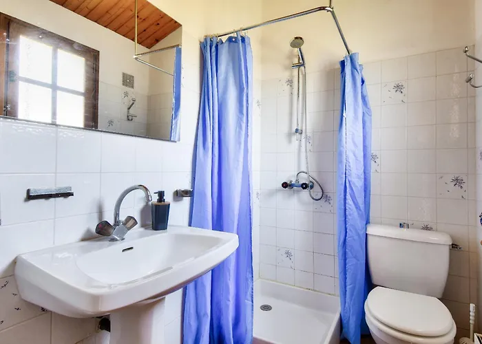 Pour 10 Avec Piscine Et Jardin *